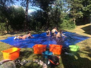 received 1431975633896000